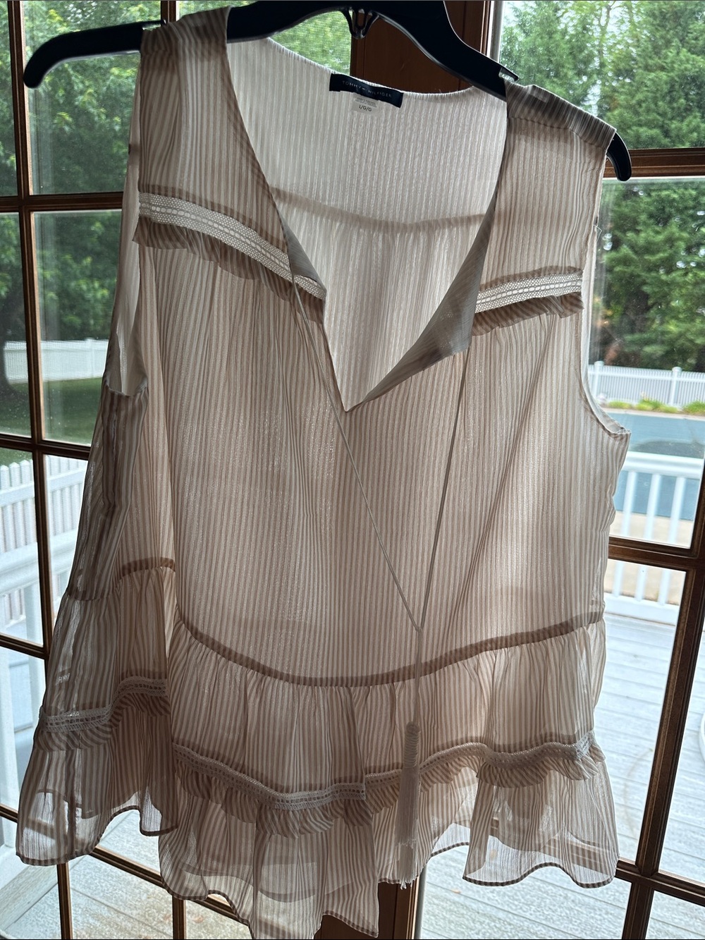 Tommy Hilfiger Beige Striped Sleeveless Ruffle Lined Tank Top size Large